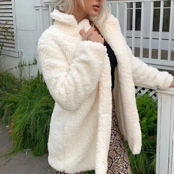 Cozy Button up Teddy Oversized collared Jacket Coat - Picture 3 of 13